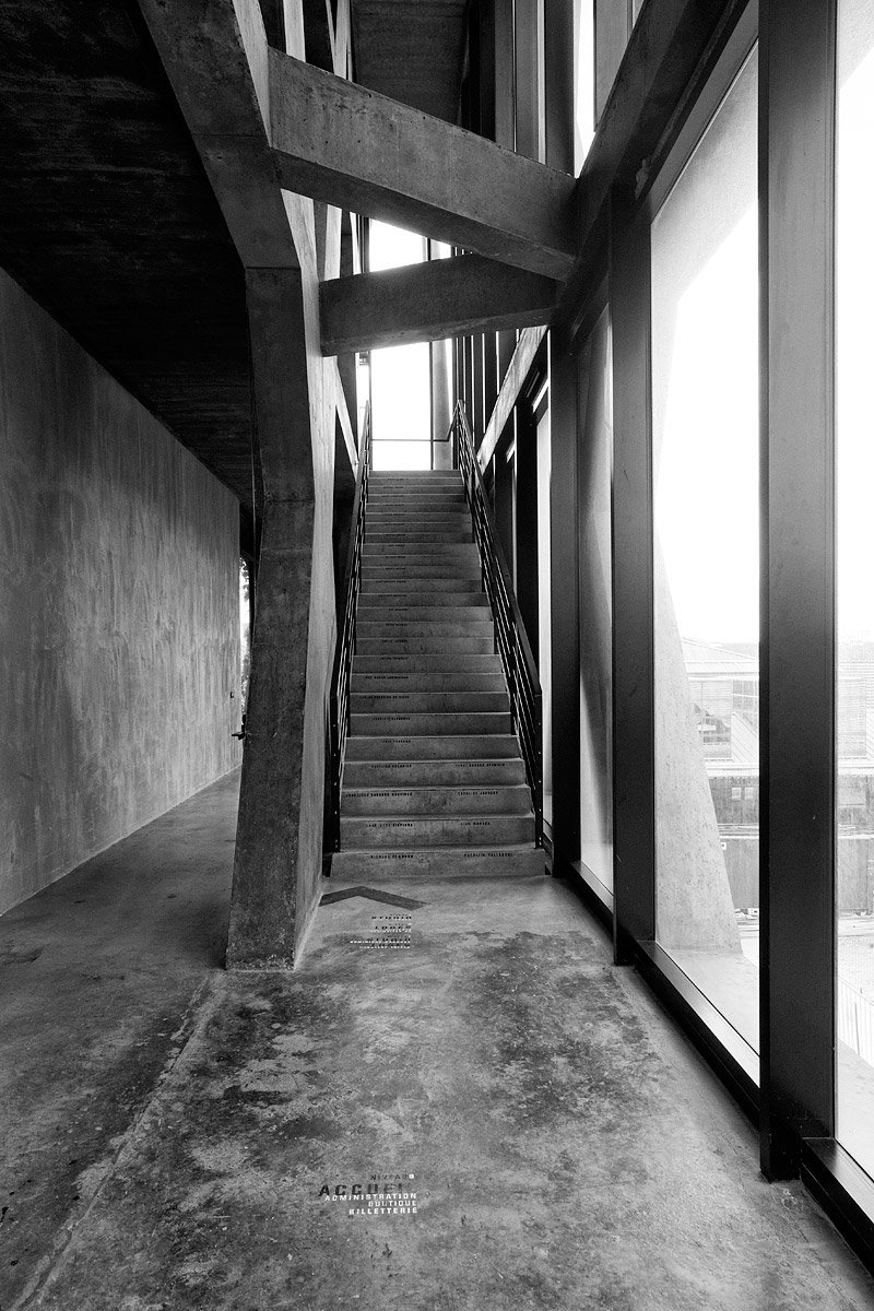 Pavillon Noir, Aix-en-Provence - Architecte : Rudy Ricciotti - Photographie : Denis Dalmasso